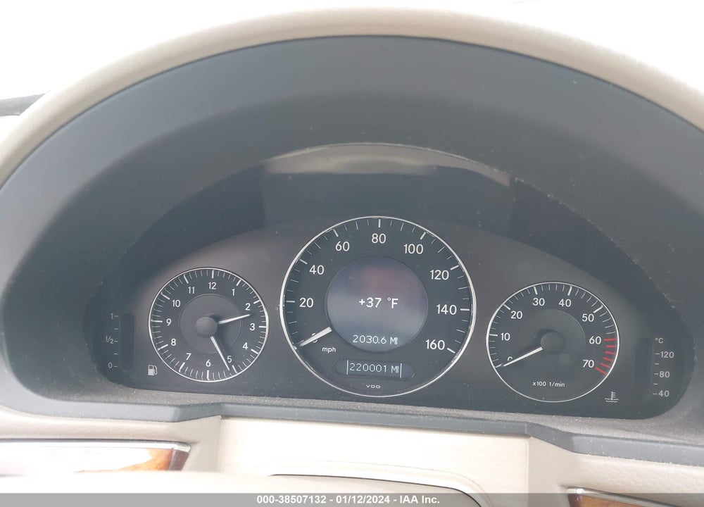 2005 MERCEDES-BENZ E 320 4MATIC VIN: WDBUF82J45X179399