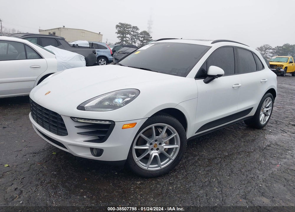 2018 PORSCHE MACAN S VIN: WP1AB2A53JLB32074