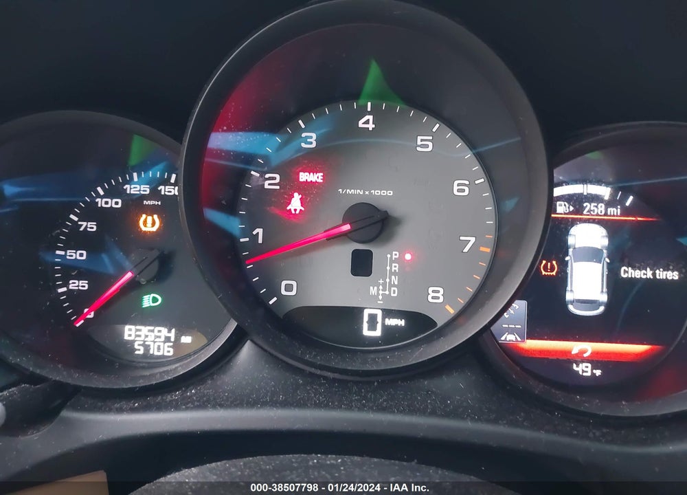 2018 PORSCHE MACAN S VIN: WP1AB2A53JLB32074