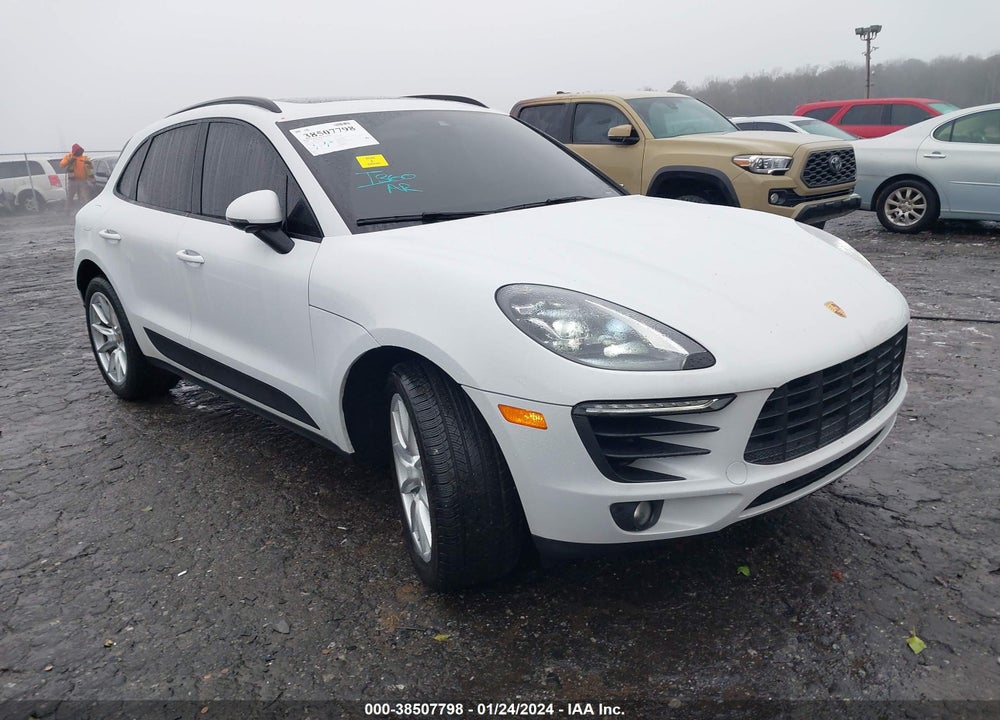 2018 PORSCHE MACAN S VIN: WP1AB2A53JLB32074