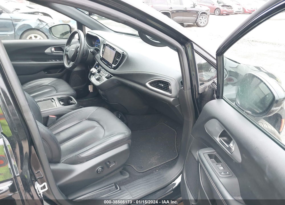 2022 CHRYSLER PACIFICA HYBRID TOURING L VIN: 2C4RC1L75NR130530