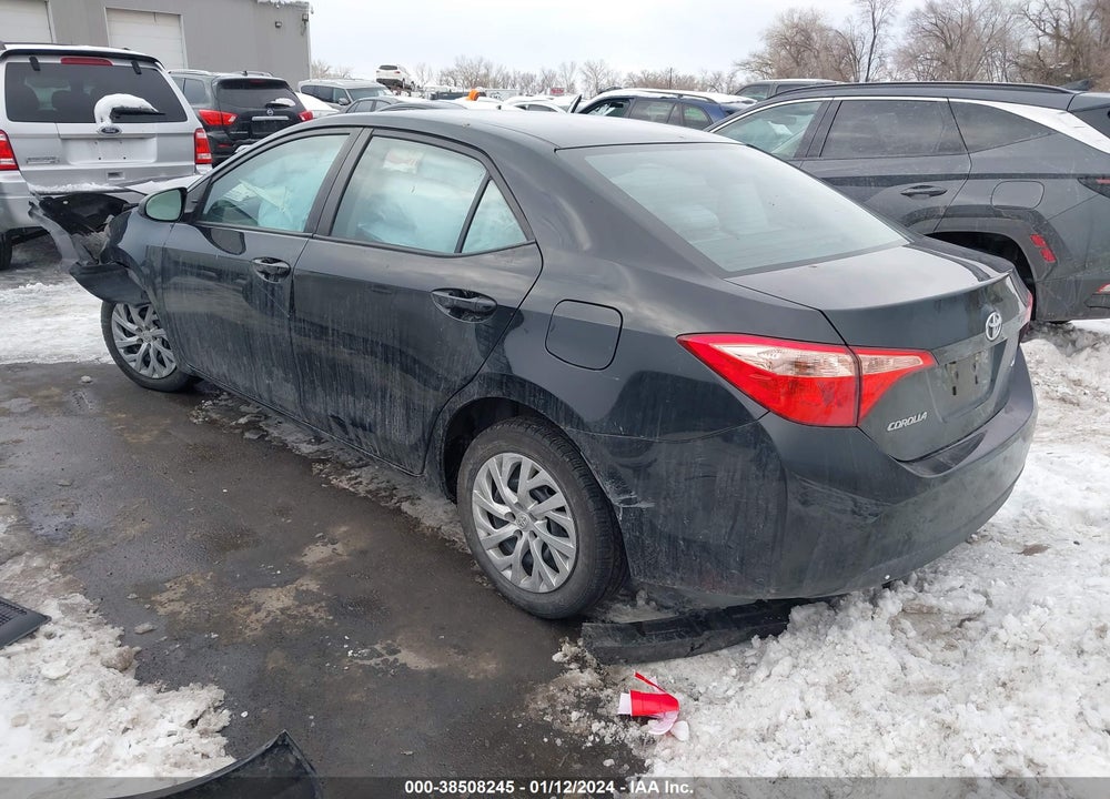 2019 TOYOTA COROLLA LE VIN: 2T1BURHE5KC227680