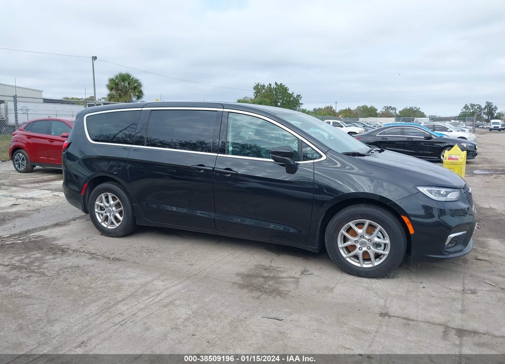 2023 CHRYSLER PACIFICA TOURING L VIN: 2C4RC1BG6PR600892