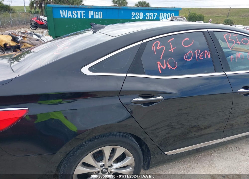 2013 HYUNDAI AZERA VIN: KMHFG4JG6DA226242
