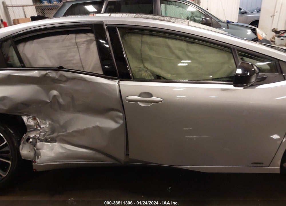 2023 TOYOTA PRIUS XLE AWD-E VIN: JTDADABU5P3006397