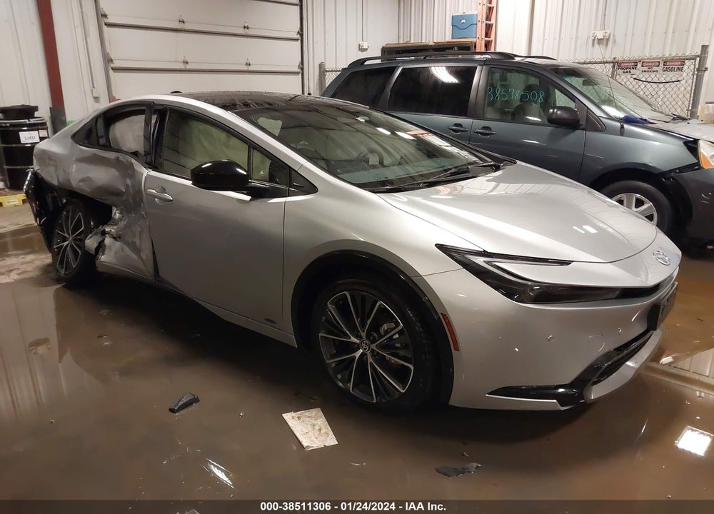 2023 TOYOTA PRIUS XLE AWD-E VIN: JTDADABU5P3006397