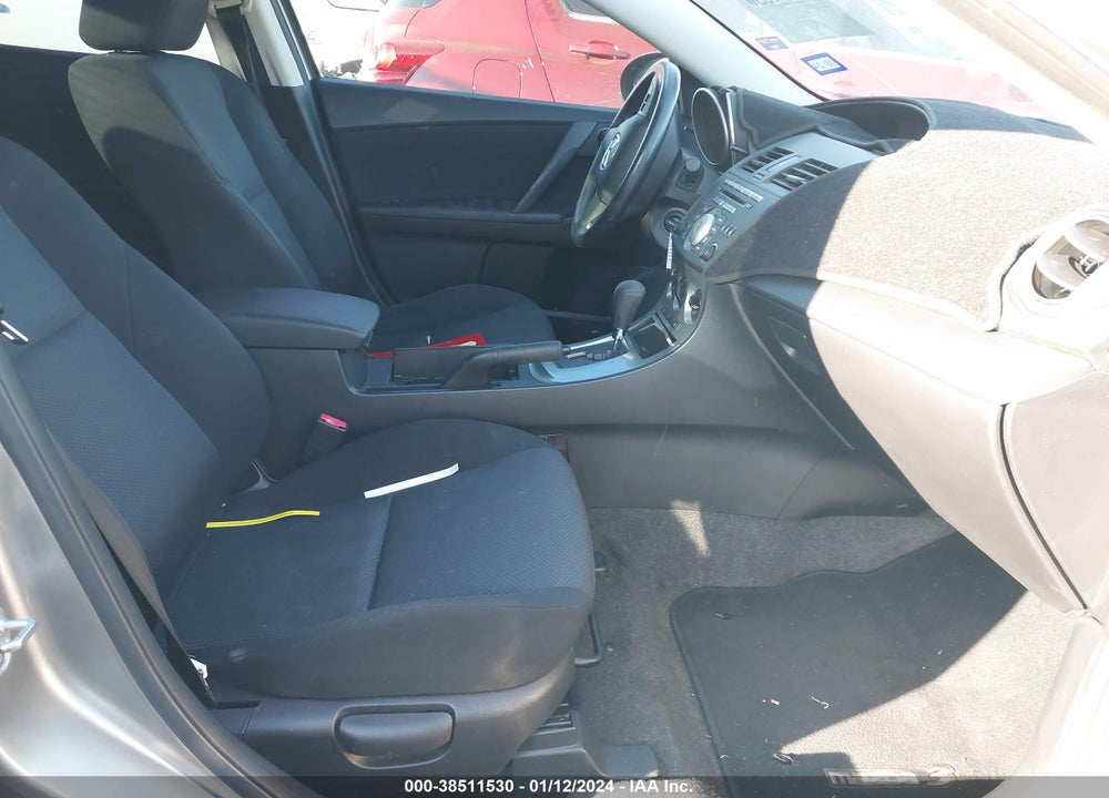 2010 MAZDA 3 I SPORT VIN: JM1BL1SF6A1301696