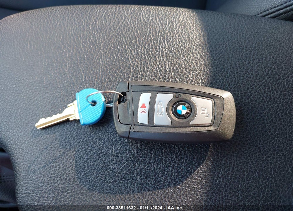 2018 BMW 320I VIN: WBA8E1G51JNU90722