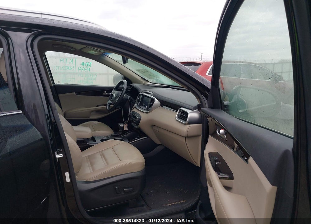 2019 KIA SORENTO 3.3L EX VIN: 5XYPH4A57KG469317
