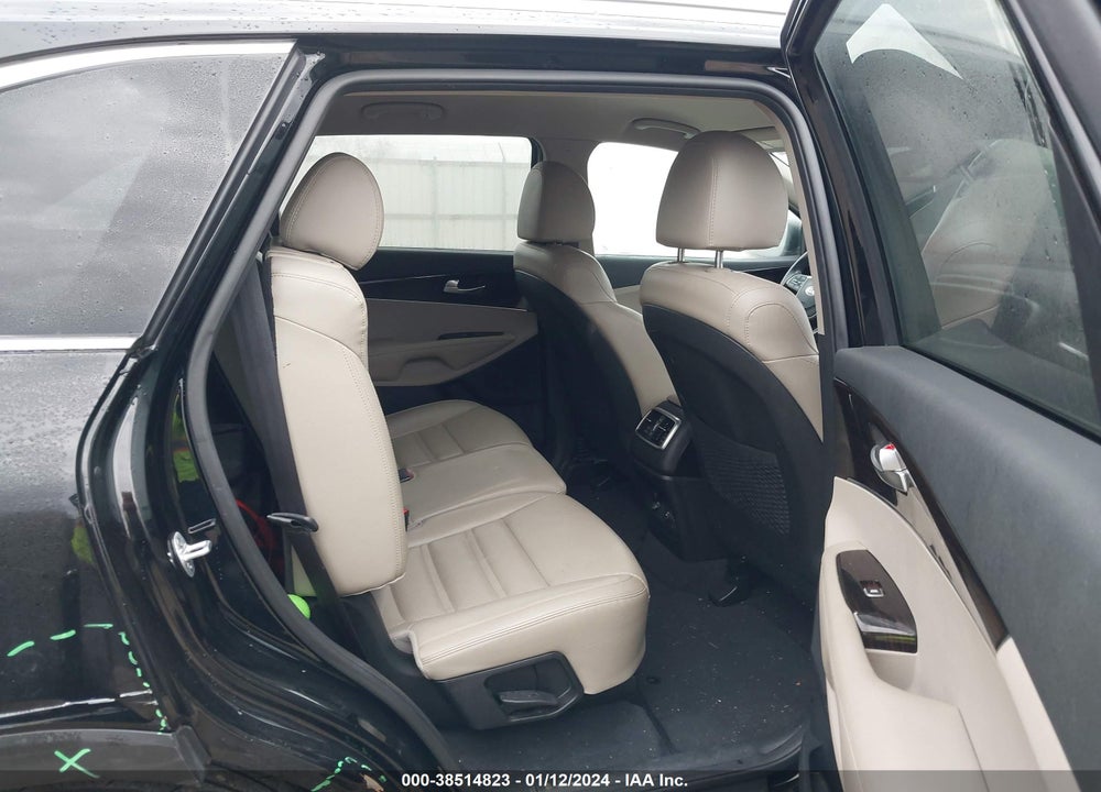 2019 KIA SORENTO 3.3L EX VIN: 5XYPH4A57KG469317