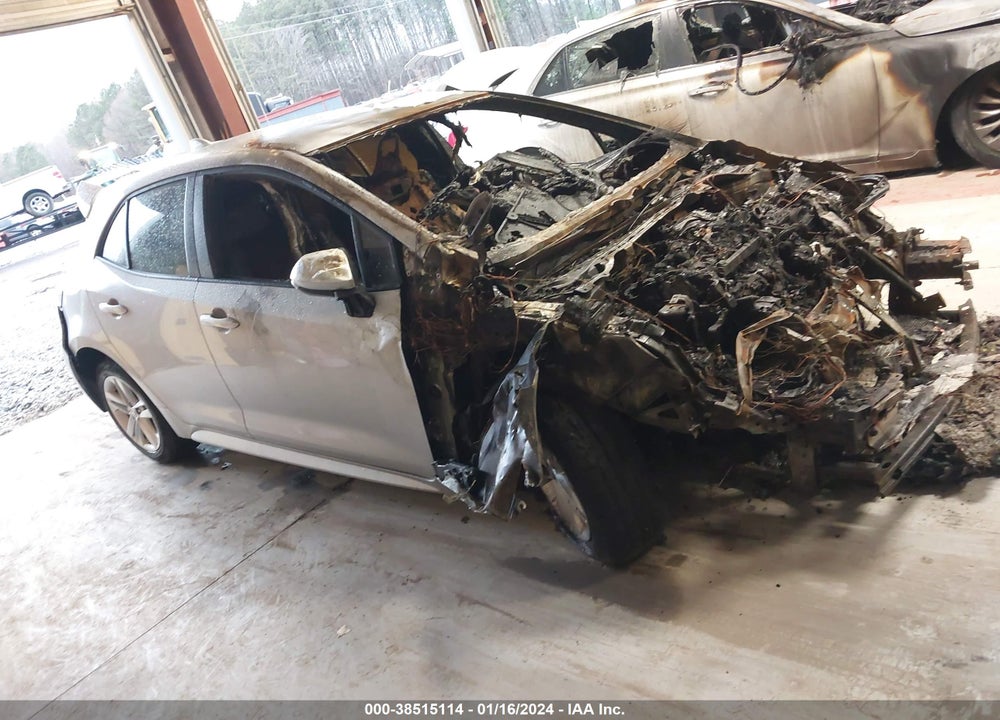 2020 TOYOTA COROLLA SE VIN: JTND4RBE6L3096122