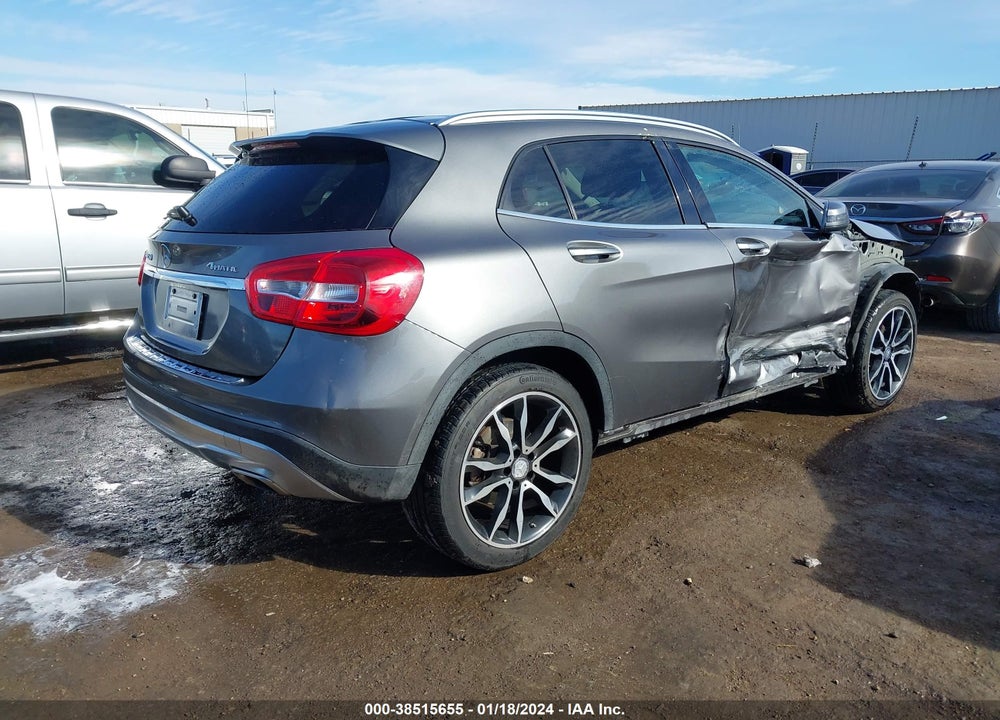 2015 MERCEDES-BENZ GLA 250 4MATIC VIN: WDCTG4GB4FJ113681