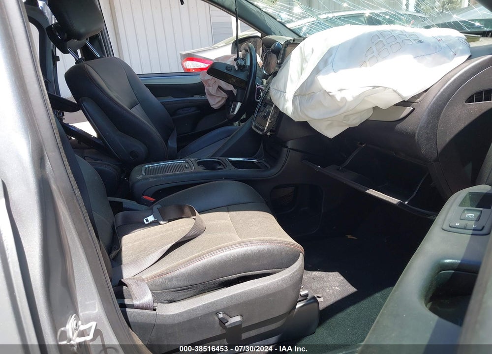 2019 DODGE GRAND CARAVAN GT VIN: 2C4RDGEG8KR647880