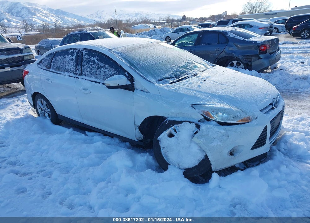 2014 FORD FOCUS SE VIN: 1FADP3F23EL156455