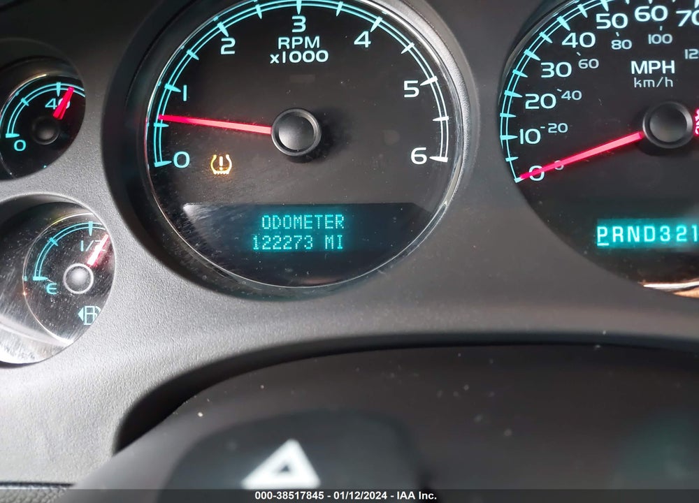 2008 CHEVROLET SUBURBAN 1500 VIN: 1GNFK16348R255731