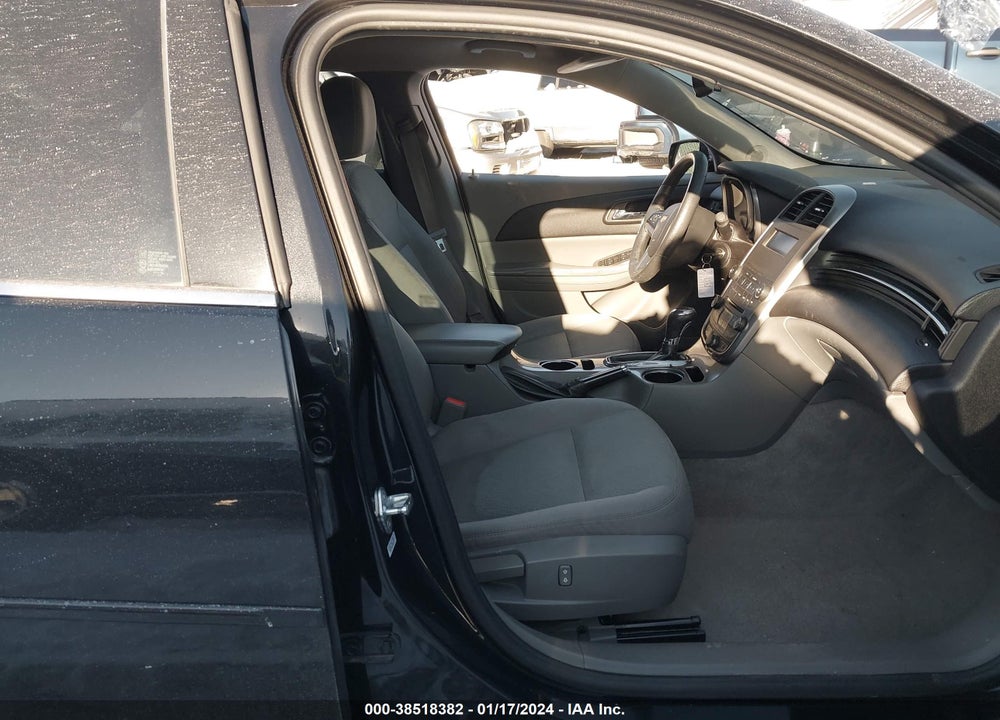 2015 CHEVROLET MALIBU LS VIN: 1G11B5SL8FF329532