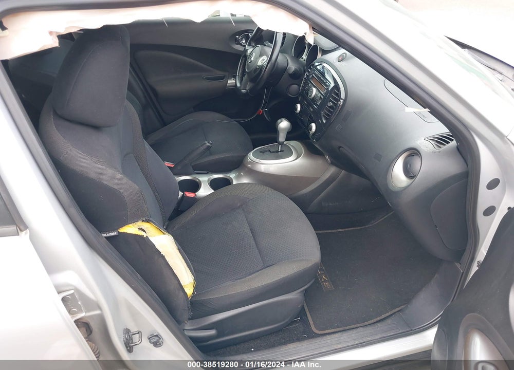 2013 NISSAN JUKE SV VIN: JN8AF5MR9DT208718