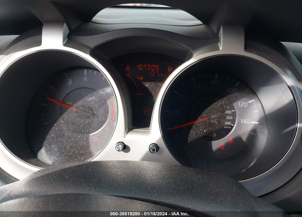 2013 NISSAN JUKE SV VIN: JN8AF5MR9DT208718