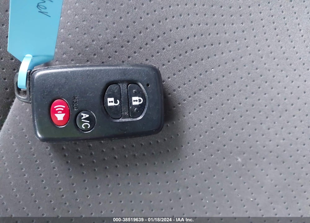 2014 TOYOTA PRIUS THREE VIN: JTDKN3DU6E1758127