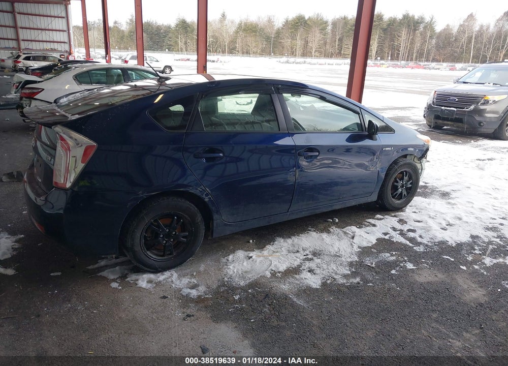 2014 TOYOTA PRIUS THREE VIN: JTDKN3DU6E1758127