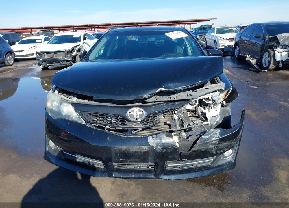 2014 TOYOTA CAMRY SE VIN: 4T1BF1FK3EU754091