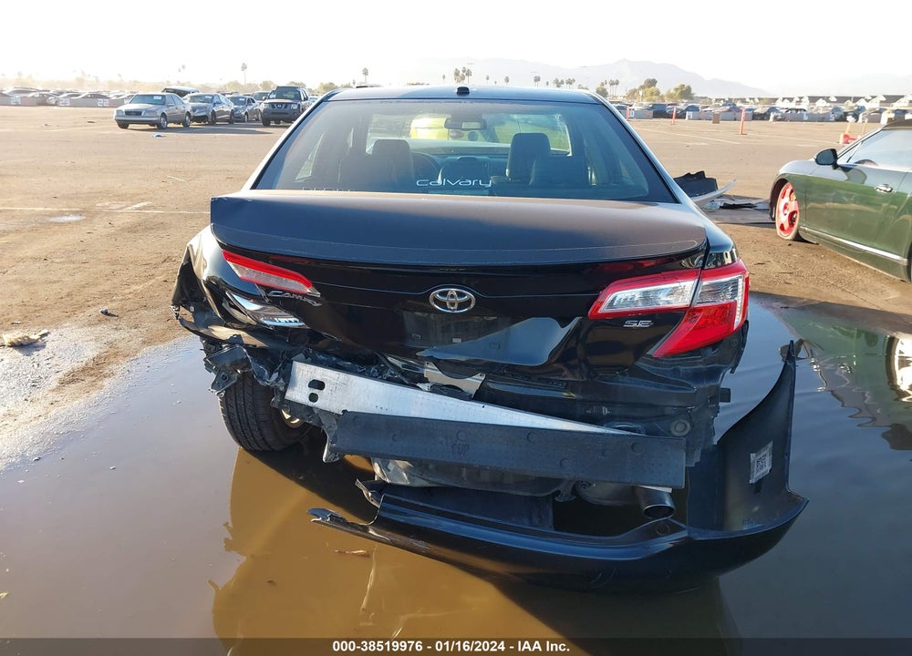 2014 TOYOTA CAMRY SE VIN: 4T1BF1FK3EU754091