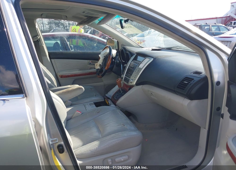 2004 LEXUS RX 330 VIN: JTJGA31U640019220