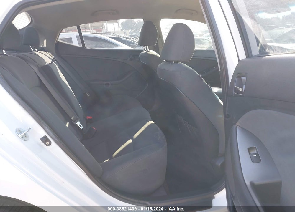 2015 KIA OPTIMA LX VIN: KNAGM4A79F5551073