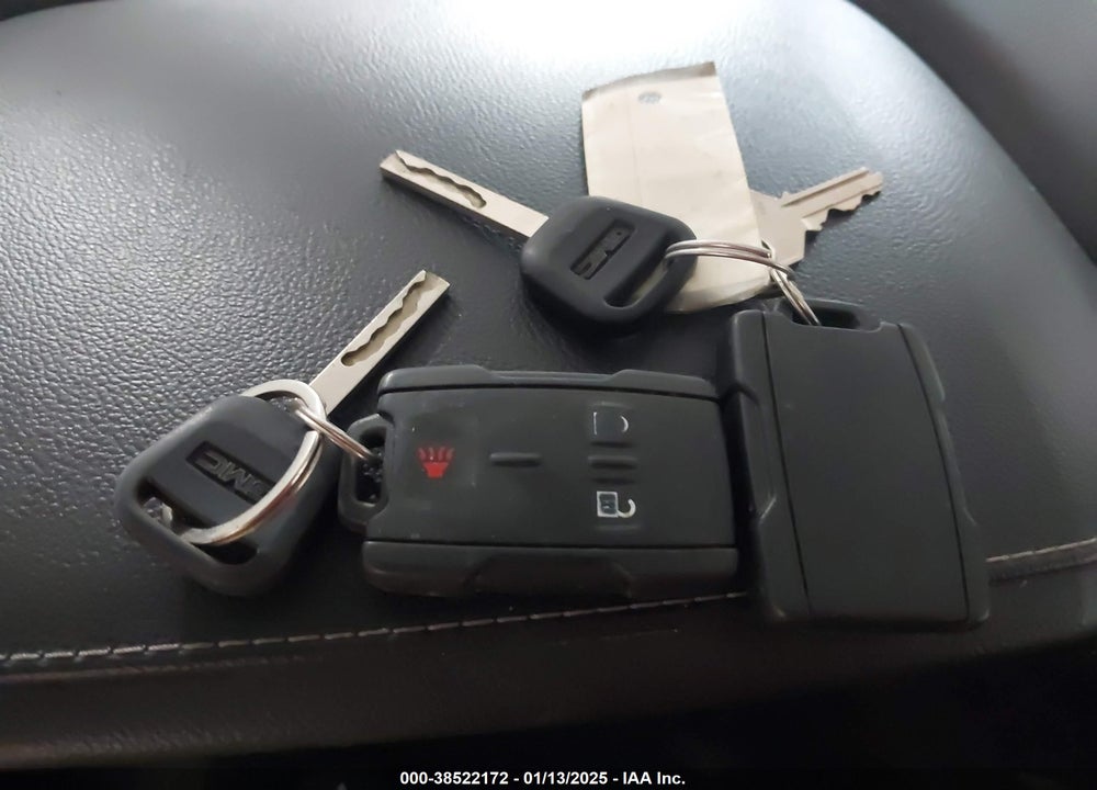 2014 GMC SIERRA 1500 VIN: 1GTV2UEH6EZ413808