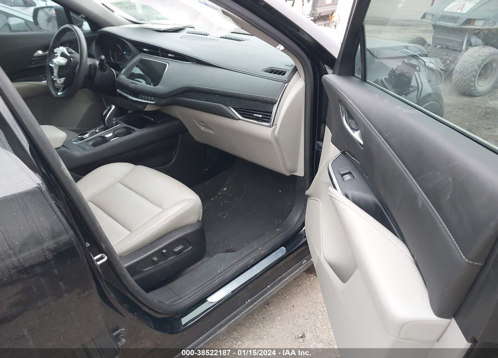 2023 CADILLAC XT4 FWD PREMIUM LUXURY VIN: 1GYFZCR44PF102488
