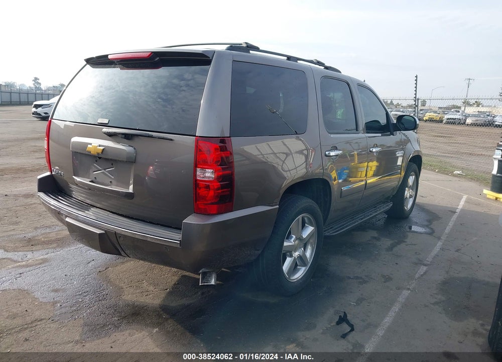 2013 CHEVROLET TAHOE LTZ VIN: 1GNSCCE08DR303921