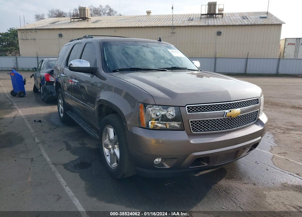 2013 CHEVROLET TAHOE LTZ VIN: 1GNSCCE08DR303921