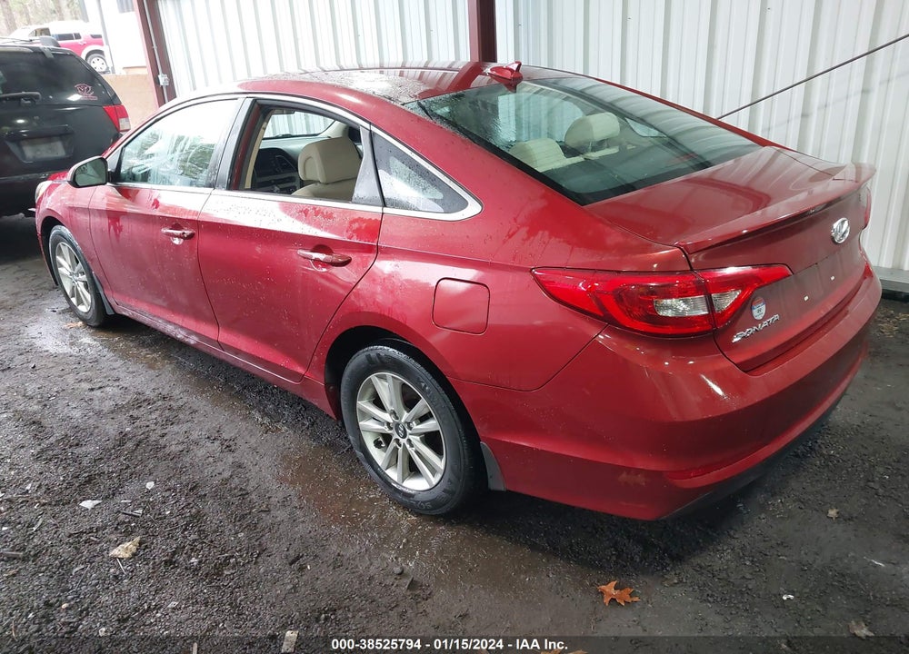 2015 HYUNDAI SONATA SE VIN: 5NPE24AFXFH238833