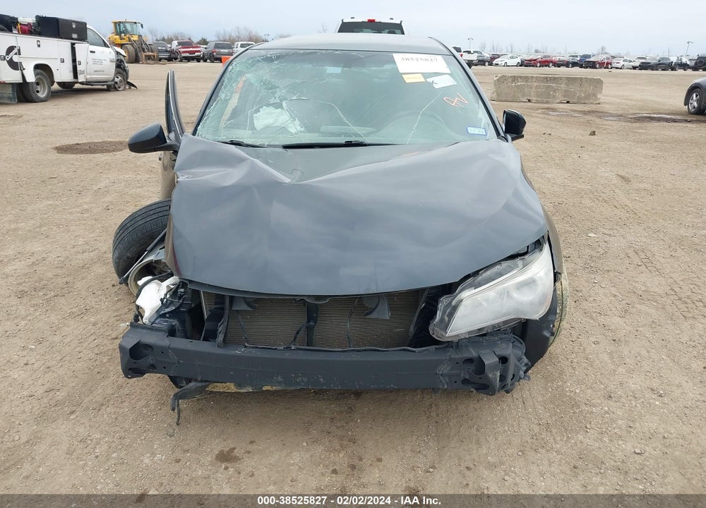 2017 TOYOTA CAMRY SE VIN: 4T1BF1FK0HU450477