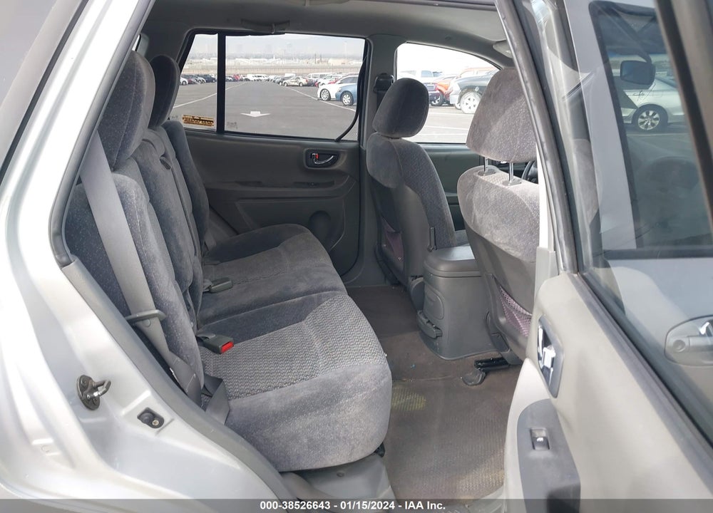 2004 HYUNDAI SANTA FE VIN: KM8SB12B84U663561