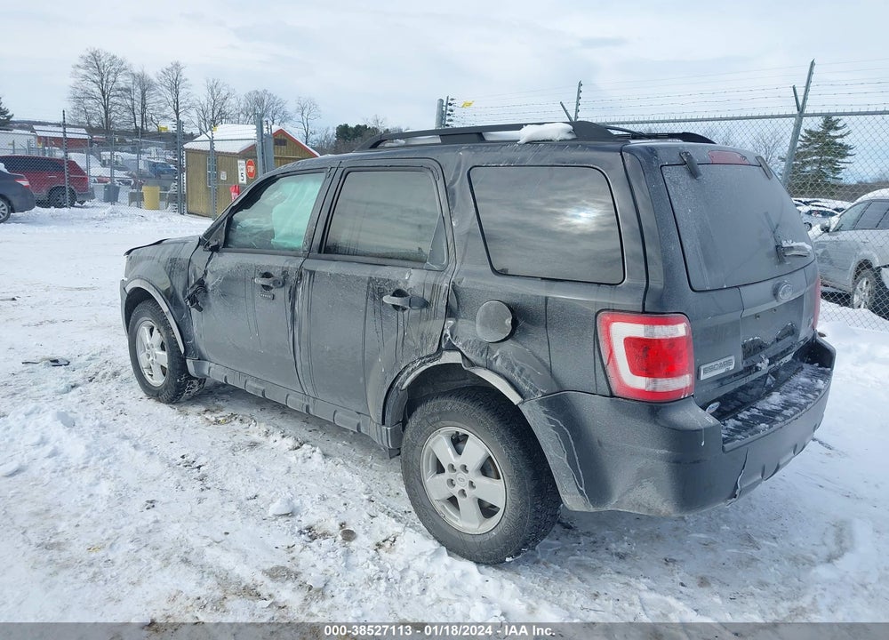 2011 FORD ESCAPE XLT VIN: 1FMCU9DG2BKA18760