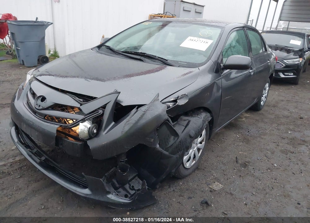 2011 TOYOTA COROLLA LE VIN: 2T1BU4EE5BC690037