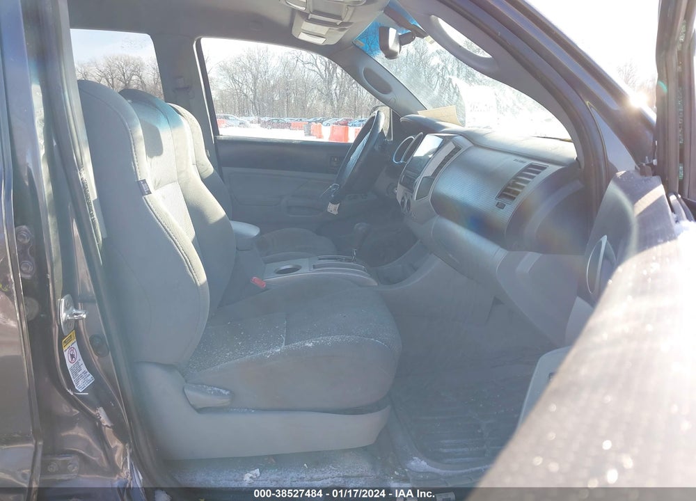 2011 TOYOTA TACOMA BASE V6 VIN: 3TMLU4EN8BM068222