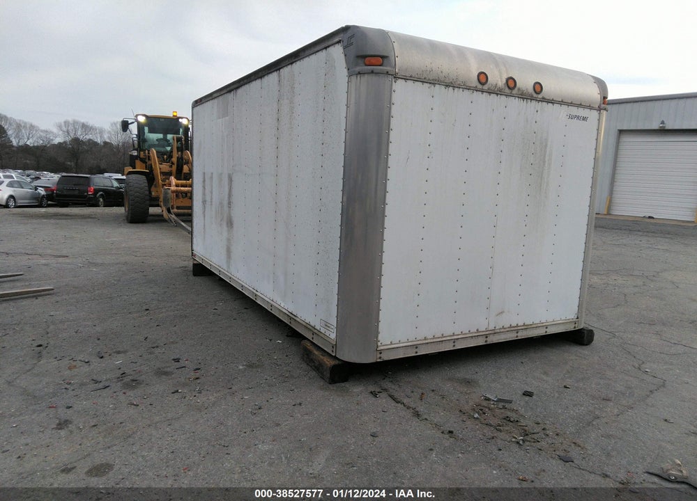 1900 SUPREME CORP STORAGE BUILDING VIN: VA140780904030394