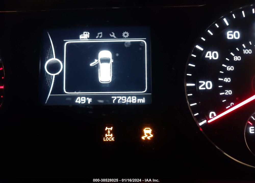 2017 KIA SORENTO 2.4L LX VIN: 5XYPGDA32HG252302
