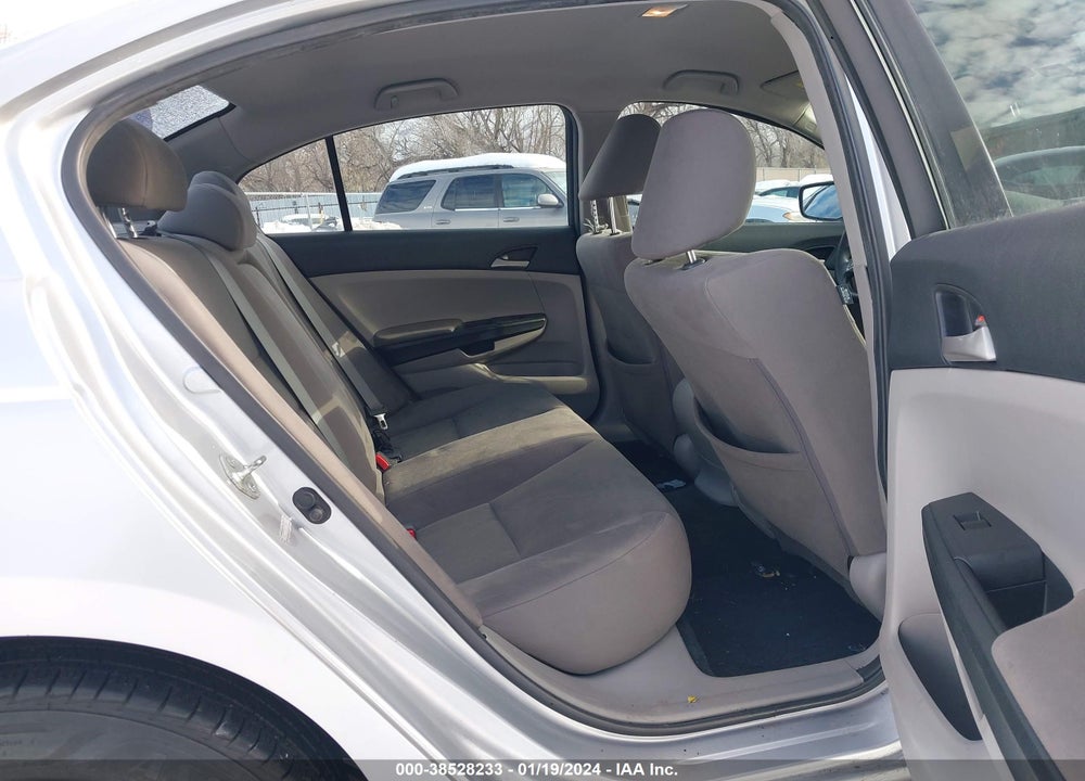 2012 HONDA ACCORD 2.4 LX VIN: 1HGCP2F32CA138497