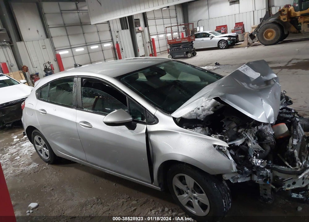 2019 CHEVROLET CRUZE VIN: 3G1BC6SM8KS523676