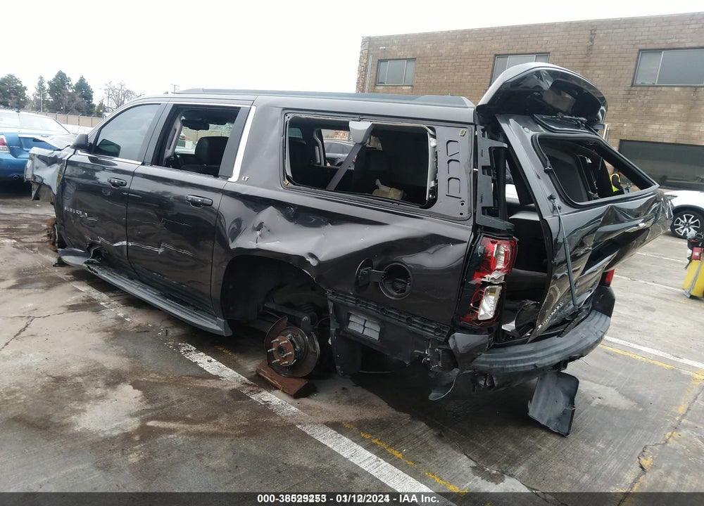 2015 CHEVROLET SUBURBAN 1500 LT VIN: 1GNSCJKC5FR717003