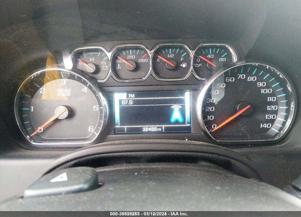 2015 CHEVROLET SUBURBAN 1500 LT VIN: 1GNSCJKC5FR717003