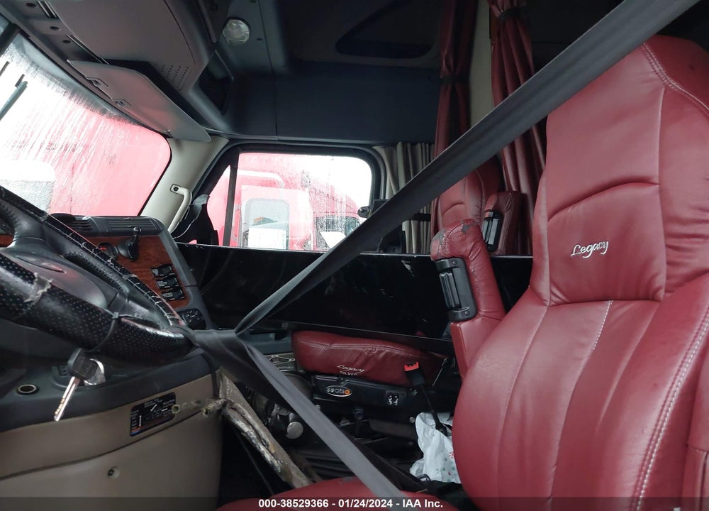 2017 FREIGHTLINER CASCADIA 125 VIN: 3AKJGLDR5HDHS6722