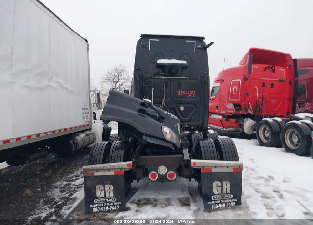 2017 FREIGHTLINER CASCADIA 125 VIN: 3AKJGLDR5HDHS6722