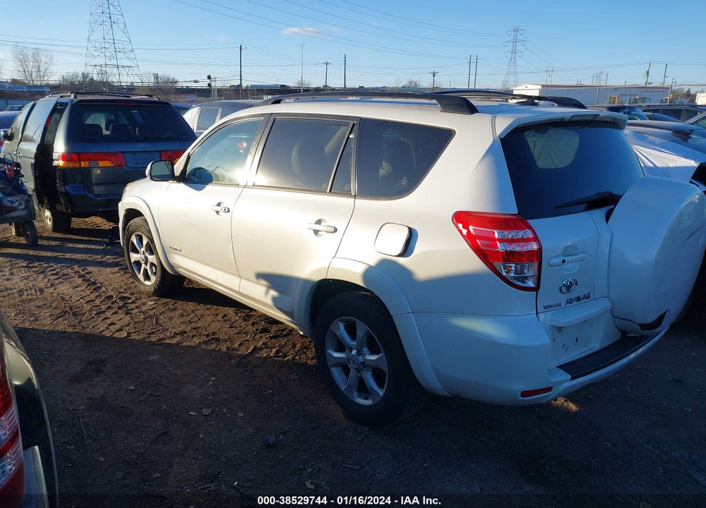 2009 TOYOTA RAV4 LIMITED VIN: JTMBF31VX95010442