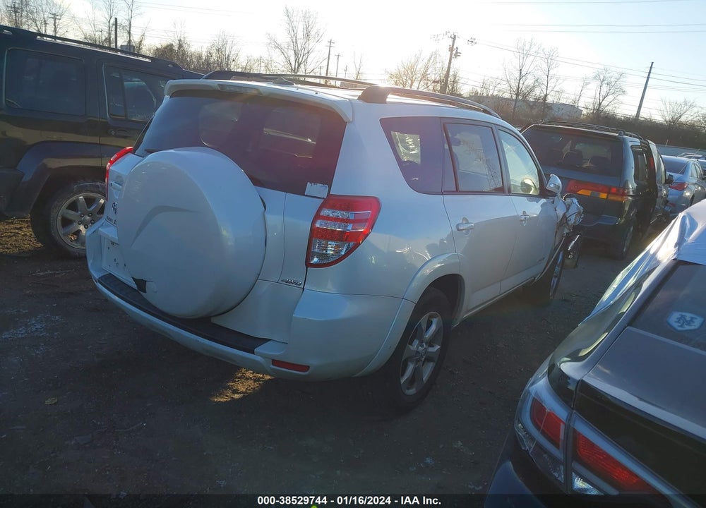 2009 TOYOTA RAV4 LIMITED VIN: JTMBF31VX95010442