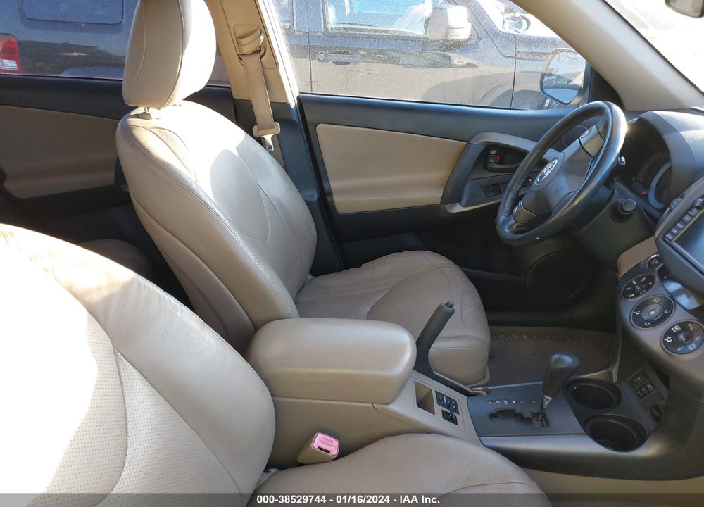 2009 TOYOTA RAV4 LIMITED VIN: JTMBF31VX95010442
