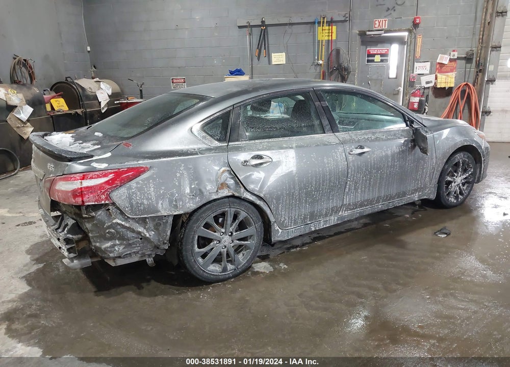 2017 NISSAN ALTIMA 2.5 SR VIN: 1N4AL3APXHC217760